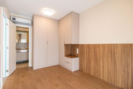 Suíte de apartamento para alugar com 1 quarto, 53m² em Alphaville Industrial, Barueri