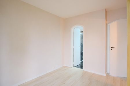 Apartamento para alugar com 160m², 4 quartos e 2 vagasSuíte 1