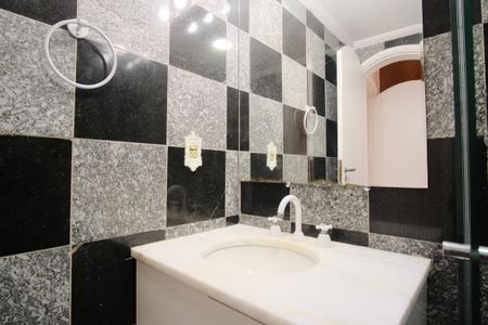 Apartamento para alugar com 160m², 4 quartos e 2 vagasBanheiro da Suíte 3