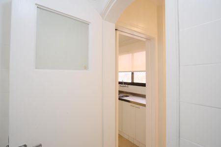 Apartamento para alugar com 160m², 4 quartos e 2 vagasBanheiro de serviço