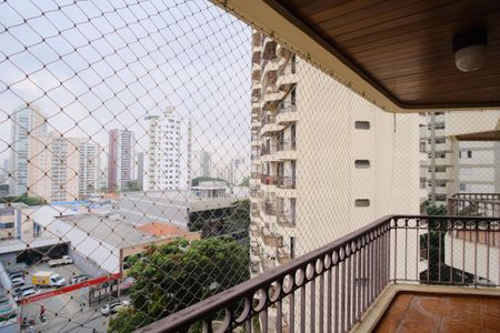 Apartamento para alugar com 160m², 4 quartos e 2 vagasVaranda da Sala e Escritório
