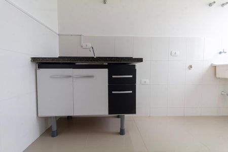 Apartamento à venda com 34m², 1 quarto e sem vaga Apartamento à venda com 34m², 1 quarto e sem vagaCozinha e Área de Serviço