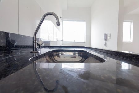 Apartamento à venda com 34m², 1 quarto e sem vaga Apartamento à venda com 34m², 1 quarto e sem vagaCozinha e Área de Serviço