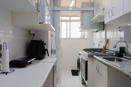 Apartamento à venda com 60m², 2 quartos e 1 vagaCozinha