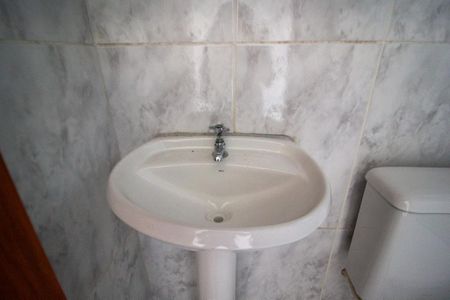 Casa de condomínio para alugar com 53m², 2 quartos e 1 vagaBanheiro 