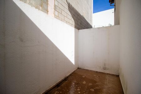 Area privativa de casa de condomínio para alugar com 2 quartos, 53m² em Loteamento Dinora Rosa, Sorocaba