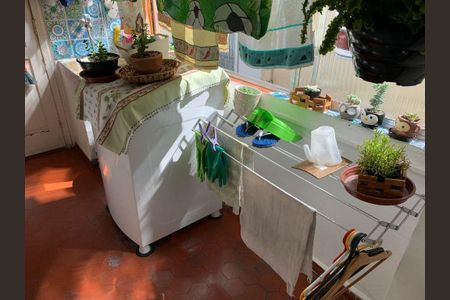 Apartamento à venda com 90m², 2 quartos e sem vaga