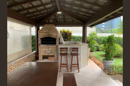Apartamento à venda com 200m², 3 quartos e 2 vagas