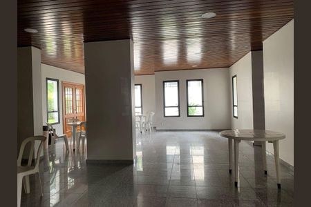 Apartamento à venda com 200m², 3 quartos e 2 vagas
