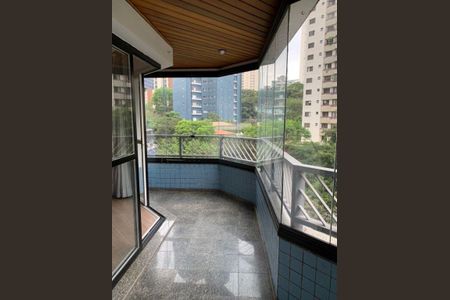 Apartamento à venda com 200m², 3 quartos e 2 vagas