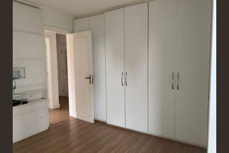 Apartamento à venda com 200m², 3 quartos e 2 vagas