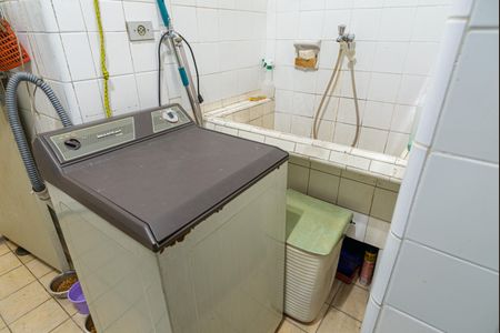 Apartamento à venda com 200m², 3 quartos e 1 vaga Apartamento à venda com 200m², 3 quartos e 1 vagaÁrea de Serviço