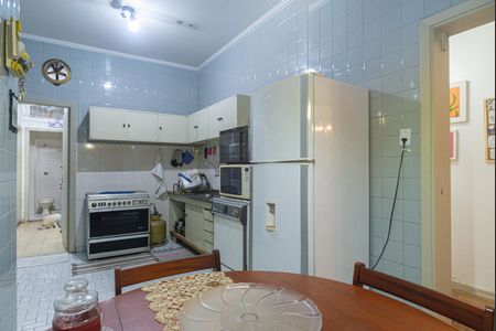 Apartamento à venda com 200m², 3 quartos e 1 vaga Apartamento à venda com 200m², 3 quartos e 1 vagaCozinha