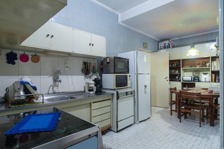 Apartamento à venda com 200m², 3 quartos e 1 vaga Apartamento à venda com 200m², 3 quartos e 1 vagaCozinha