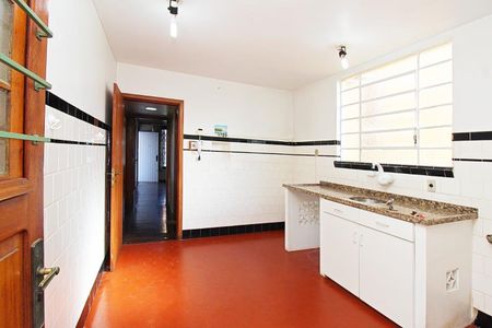 Cozinha de casa à venda com 3 quartos, 229m² em Teresópolis, Porto Alegre