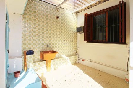 Área de Serviço de casa à venda com 3 quartos, 229m² em Teresópolis, Porto Alegre