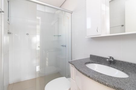 Apartamento à venda com 68m², 2 quartos e 1 vaga Apartamento à venda com 68m², 2 quartos e 1 vagaBanheiro