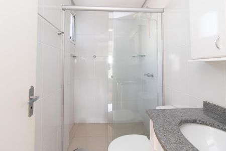 Apartamento à venda com 68m², 2 quartos e 1 vaga Apartamento à venda com 68m², 2 quartos e 1 vagaBanheiro