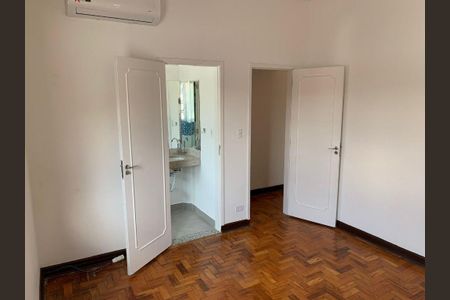 Casa à venda com 3 quartos, 192m² em Jardim da Gloria, São Paulo
