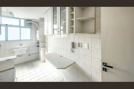 Apartamento à venda com 75m², 3 quartos e 2 vagasCozinha