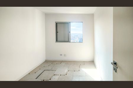 Apartamento à venda com 75m², 3 quartos e 2 vagasQuarto 2