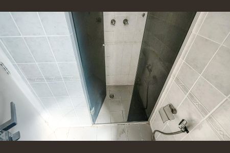 Apartamento à venda com 75m², 3 quartos e 2 vagasBanheiro