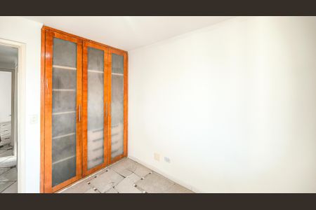 Apartamento à venda com 75m², 3 quartos e 2 vagasQuarto 2