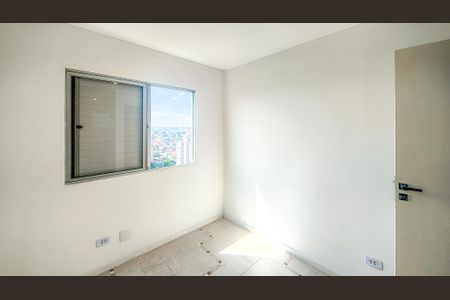Apartamento à venda com 75m², 3 quartos e 2 vagasQuarto 2