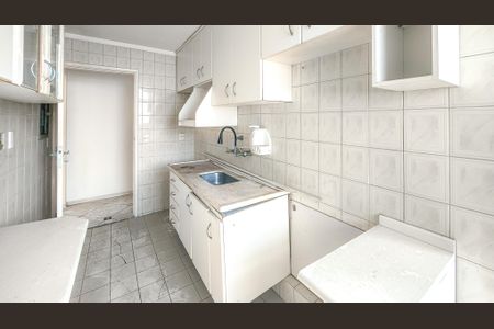 Apartamento à venda com 75m², 3 quartos e 2 vagasCozinha