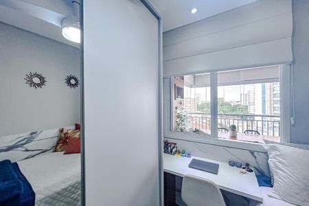 Apartamento à venda com 69m², 2 quartos e 1 vagaQuarto 2