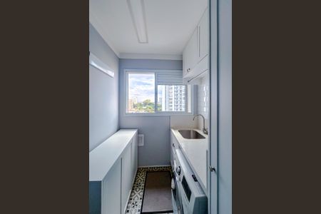 Apartamento à venda com 69m², 2 quartos e 1 vagaÁrea de Serviço