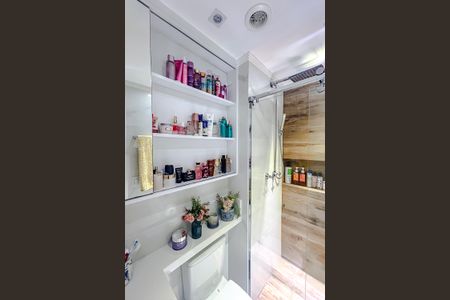 Apartamento à venda com 69m², 2 quartos e 1 vagaBanheiro