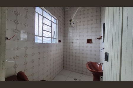 Casa para alugar com 80m², 3 quartos e sem vagaBanheiro 