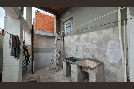 Casa para alugar com 80m², 3 quartos e sem vagaLavanderia 