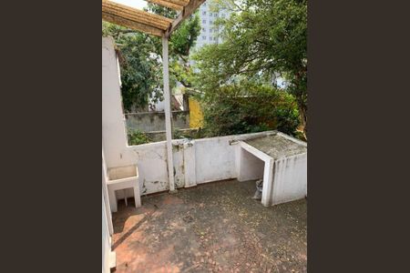Casa à venda com 76m², 2 quartos e sem vaga