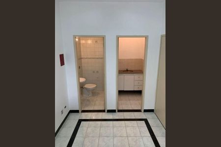 Casa à venda com 76m², 2 quartos e sem vaga