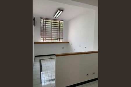 Casa à venda com 76m², 2 quartos e sem vaga