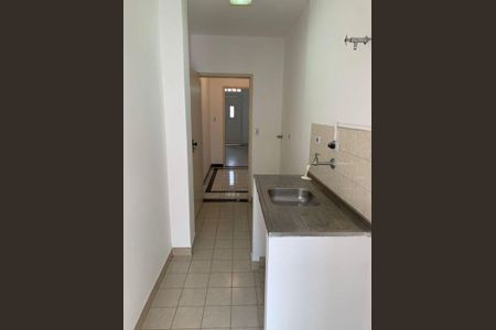 Casa à venda com 76m², 2 quartos e sem vaga