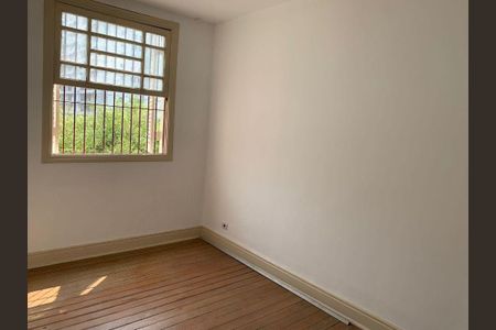 Casa à venda com 76m², 2 quartos e sem vaga