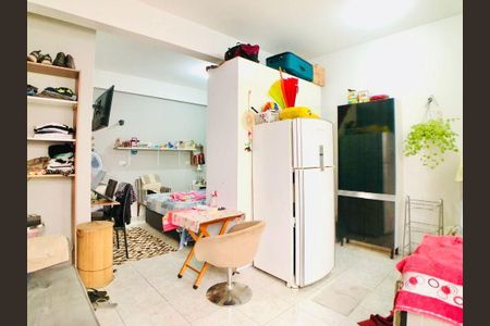 Casa à venda com 160m², 4 quartos e 4 vagas