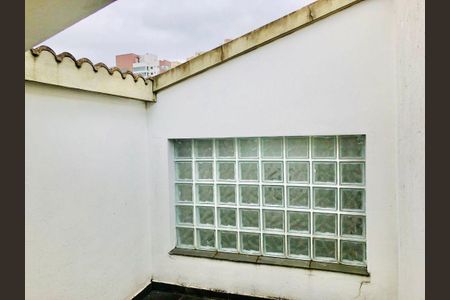 Casa à venda com 160m², 4 quartos e 4 vagas