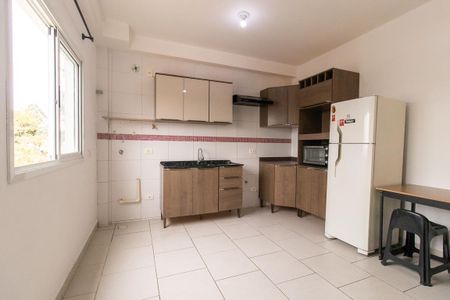 Sala/Cozinha de apartamento para alugar com 1 quarto, 40m² em Cajuru, Curitiba