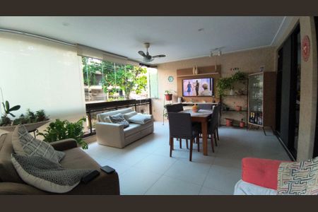 Apartamento à venda com 102m², 3 quartos e 1 vaga