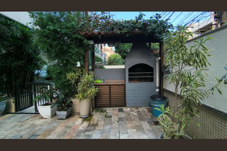 Apartamento à venda com 102m², 3 quartos e 1 vaga