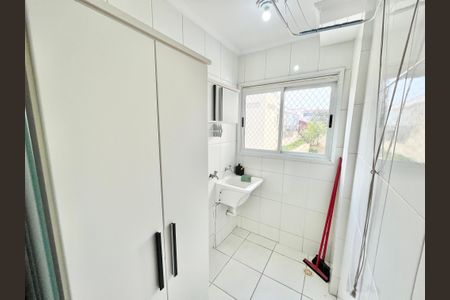 Apartamento para alugar com 59m², 2 quartos e 1 vagaÁrea de Serviço