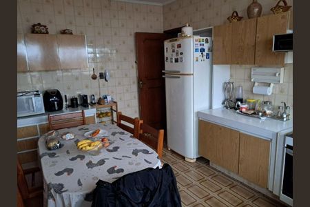 Casa à venda com 238m², 3 quartos e 3 vagas