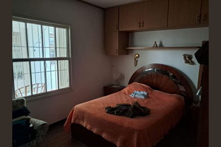 Casa à venda com 3 quartos, 238m² em Vila Mariana, São Paulo