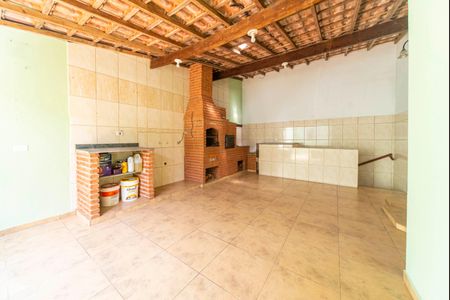 Casa para alugar com 300m², 4 quartos e 2 vagas Casa para alugar com 300m², 4 quartos e 2 vagasÁrea Gourmet