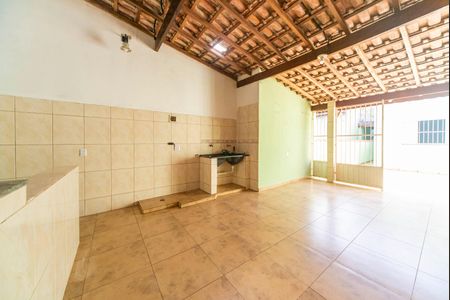 Casa para alugar com 300m², 4 quartos e 2 vagas Casa para alugar com 300m², 4 quartos e 2 vagasÁrea Gourmet