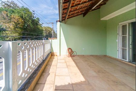 Casa para alugar com 300m², 4 quartos e 2 vagas Casa para alugar com 300m², 4 quartos e 2 vagasVaranda do Quarto 4